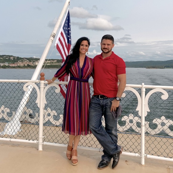 Meet your Posher, Danielle - Picture 1 of 1